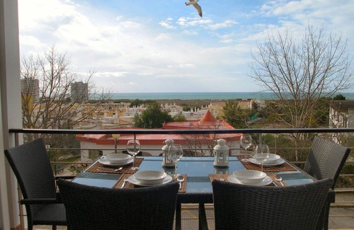 Alvor Apartment | Lovely Apartment Alvor With Sea Views And Roof Top Communal Pool