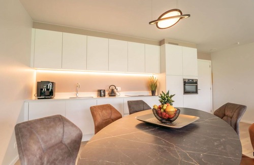 Blankenberge Apartment | Lovely apartment for 6 guests with TV and terrace