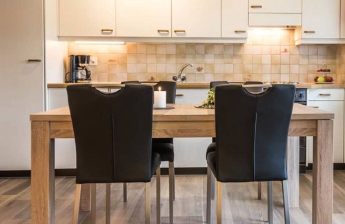 Saas Almagell Apartment | Lovely apartment for 4 guests with WIFI, TV, balcony and parking