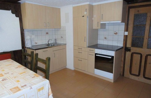 Saas Almagell Apartment | Lovely apartment for 6 guests with WIFI, TV and balcony