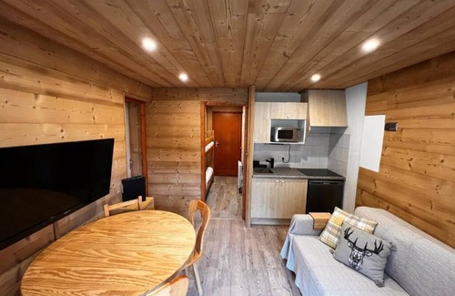 Station de Drouzin le Mont Apartment | Lovely apartment Col du Corbier