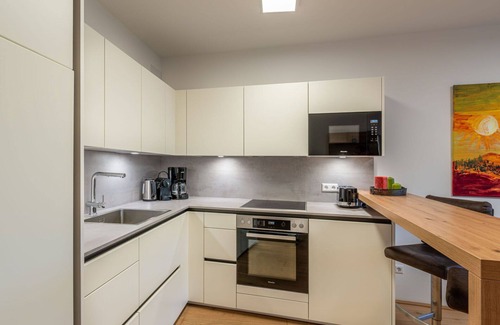 Annenheim Apartment | Lovely apartment for 2 people with WIFI, TV and terrace