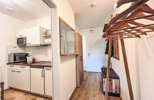 Sankt Urban Apartment | Lovely apartment for 3 people with pool, WIFI, TV, balcony and parking