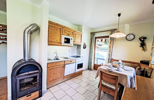 Sonnenberg Apartment | Lovely apartment for 4 people with WIFI, TV, terrace and pets allowed