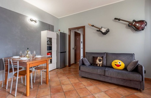 Portacomaro Apartment | Lovely apartment for 4 guests with WIFI, pool, A/C, terrace, pets allowed and panoramic view