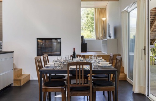 Chatel-Saint Denis Apartment | Lovely apartment for 6 people with WIFI, patio, pets allowed and parking