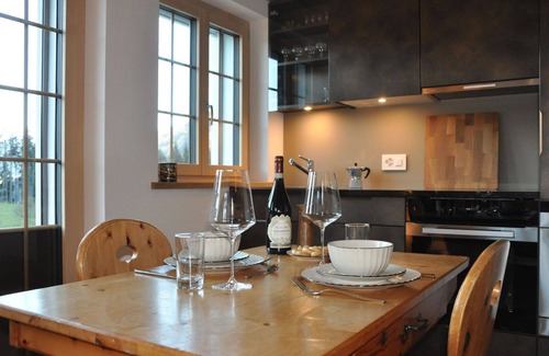 Saanen Apartment | Lovely apartment for 2 guests with WIFI and balcony