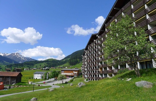 Acletta Apartment | Lovely apartment for 4 guests with WIFI, pool, TV, balcony and panoramic view