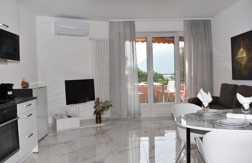 Bigogno Apartment | Lovely apartment for 4 guests with pool, A/C, WIFI, TV, balcony, panoramic view and parking