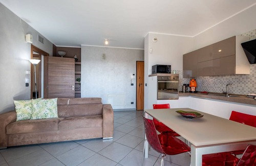 Barriera di Milano Apartment | Lovely apartment for 4 guests with WIFI, TV, terrace and parking