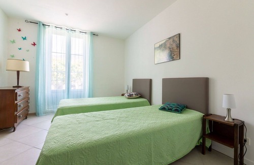 Nyons Apartment | Lovely apartment for 4 people with A/C, WIFI, TV, balcony and parking