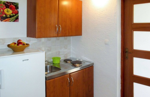 Vinjerac Apartment | Lovely apartment for 4 people with A/C, WIFI, TV, terrace and pets allowed