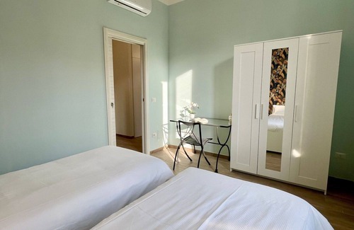 Monza Apartment | Lovely apartment for 4 people with A/C, WIFI, TV and parking