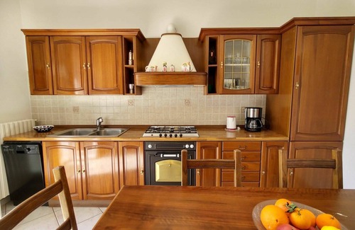 Luino Apartment | Lovely apartment for 5 people with WIFI, TV, terrace and pets allowed