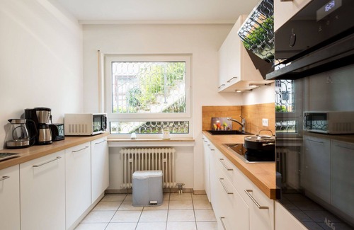 Lahnstein Apartment | Lovely apartment for 6 people with WIFI, TV, terrace and panoramic view