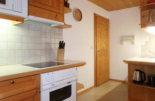 Kauns Apartment | Lovely apartment for 6 people with WIFI, TV, balcony and pets allowed