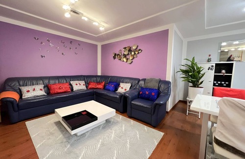 Gloggnitz Apartment | Lovely apartment for 5 people with WIFI, TV and patio