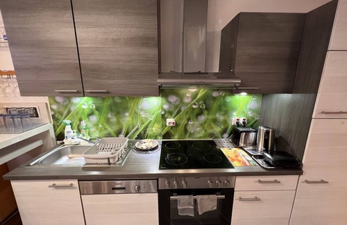 Gloggnitz Apartment | Lovely apartment for 5 people with WIFI, TV and patio