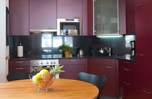 Leukerbad Apartment | Lovely apartment for 6 people with hot tub, WIFI, TV, balcony and parking