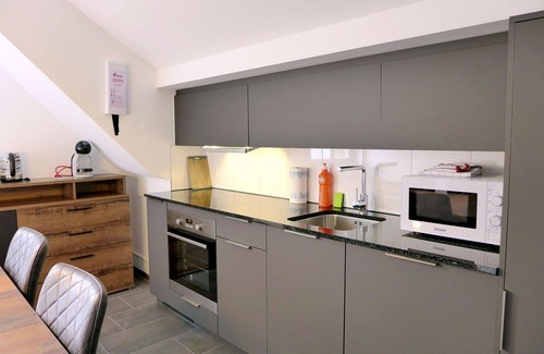 Matten bei Interlaken Apartment | Lovely apartment for 5 guests with WIFI, TV, patio and parking