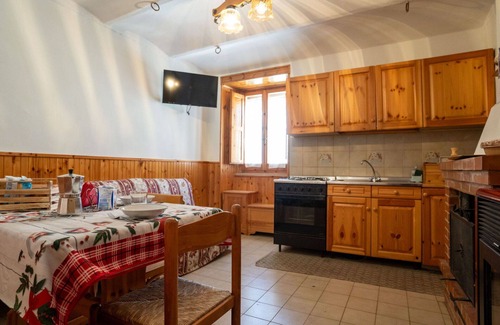 Gamberale Apartment | Lovely apartment for 2 people with WIFI, TV, pets allowed and parking