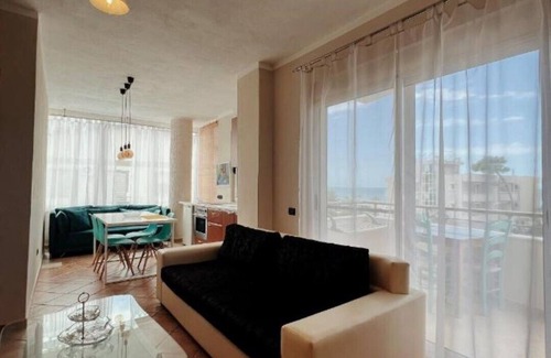Golem Apartment | Lovely Apartment Golem, Durrës
