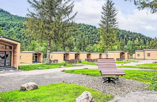 Fischbachau House | Lovely apartment in villa for 5 guests with A/C, TV, terrace and pets allowed