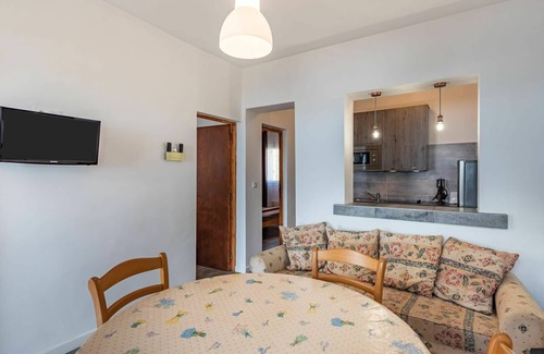 Sari-Solenzara House | Lovely apartment in villa for 5 people with A/C, WIFI, TV and patio