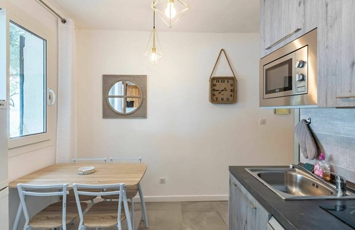 Sari-Solenzara House | Lovely apartment in villa for 5 people with WIFI, TV, patio and parking