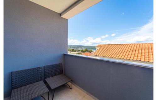 Gornji Karin Apartment | Lovely Apartment In Gornji Karin