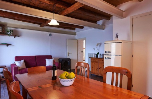Bellano House | Lovely apartment in villa for 12 people with A/C, WIFI, TV, patio and pets allowed