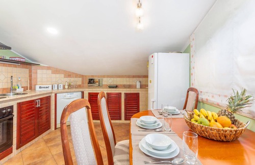 Rijeka Apartment | Lovely apartment in Rijeka with house sea view