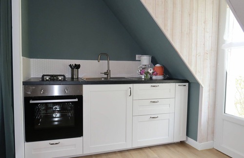 Plozevet Villa | Lovely apartment in villa for 3 guests with WIFI