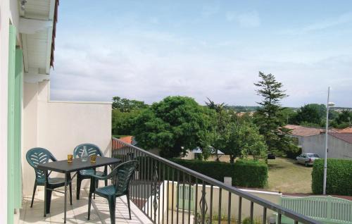 Vaux-sur-Mer Apartment | Lovely Apartment In Vaux Sur Mer