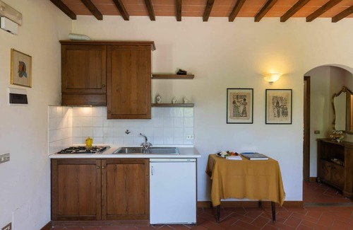 Dicomano House | Lovely apartment in villa for 4 people with pool, WIFI, TV, patio, pets allowed and panoramic view