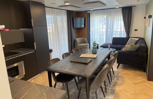 Ossiach House | Lovely apartment in villa for 6 people with WIFI, TV and terrace