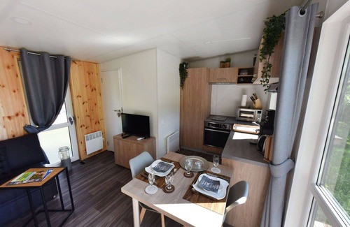 Wemding House | Lovely apartment in villa for 4 guests with A/C, WIFI, TV, terrace, pets allowed and parking