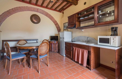 San Gimignano Villa | Lovely apartment in villa for 4 people with pool, WIFI, A/C and TV