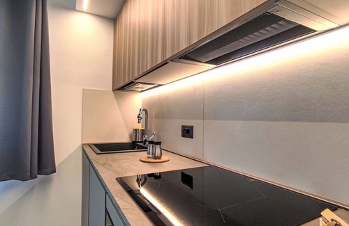 Commezzadura Apartment | Lovely apartment for 5 people with WIFI, TV, patio and panoramic view
