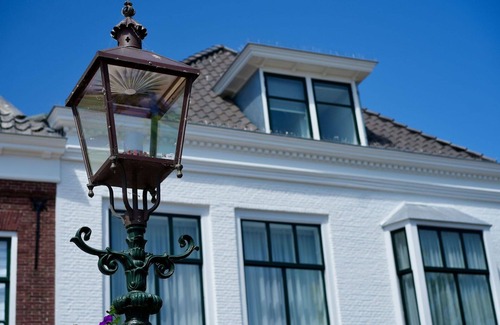 Brouwershaven Apartment | Lovely apartment for 2 people with WIFI, A/C, TV and parking