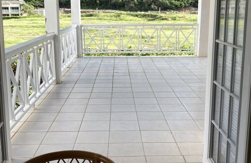 Frigate Bay Apartment | Lovely apartment with a big covered terrace