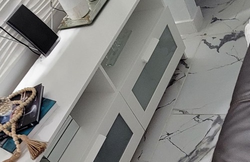 Granada Apartment | Lovely Apartment With Space for 4
