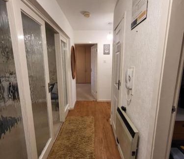 Sutton Coldfield Apartment | Lovely apartment with free parking & Wi-Fi