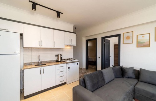 Lara Apartment | Lovely Apartment with Balcony in Aksu
