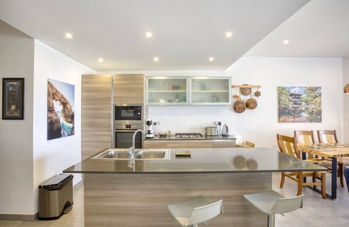 Zebbug Apartment | Lovely Apt with mesmerising view communal pool