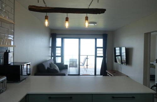 Gonubie Apartment | Lovely beach getaway in gonubie.