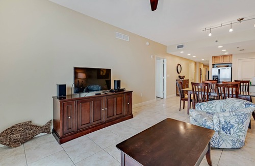 Panama City Beach Condo | Lovely beachfront condo with deck, Gulf views, pool & gym - near Pier Park
