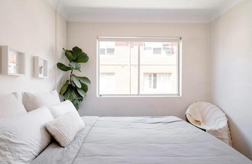 Randwick House | Lovely bedroom in eastern suburbs