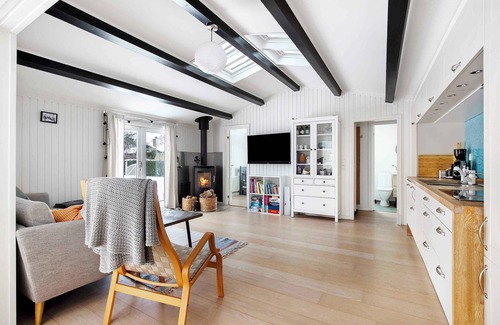Rodvig Stevns House | Lovely bright summer house close to the beach.