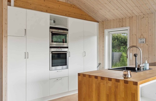 Bøtø By House | Lovely bright summer house in Marielyst